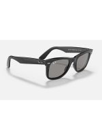 راي بان نظارة شمسية وايفرير - مقاس العدسة: 52 ملم للرجال - Image 3