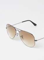 راي بان نظارة شمسية بإطار آفياتور كامل الحواف - مقاس العدسة: 58 مم - لون: رمادي -طراز 0RB3025 - Image 3