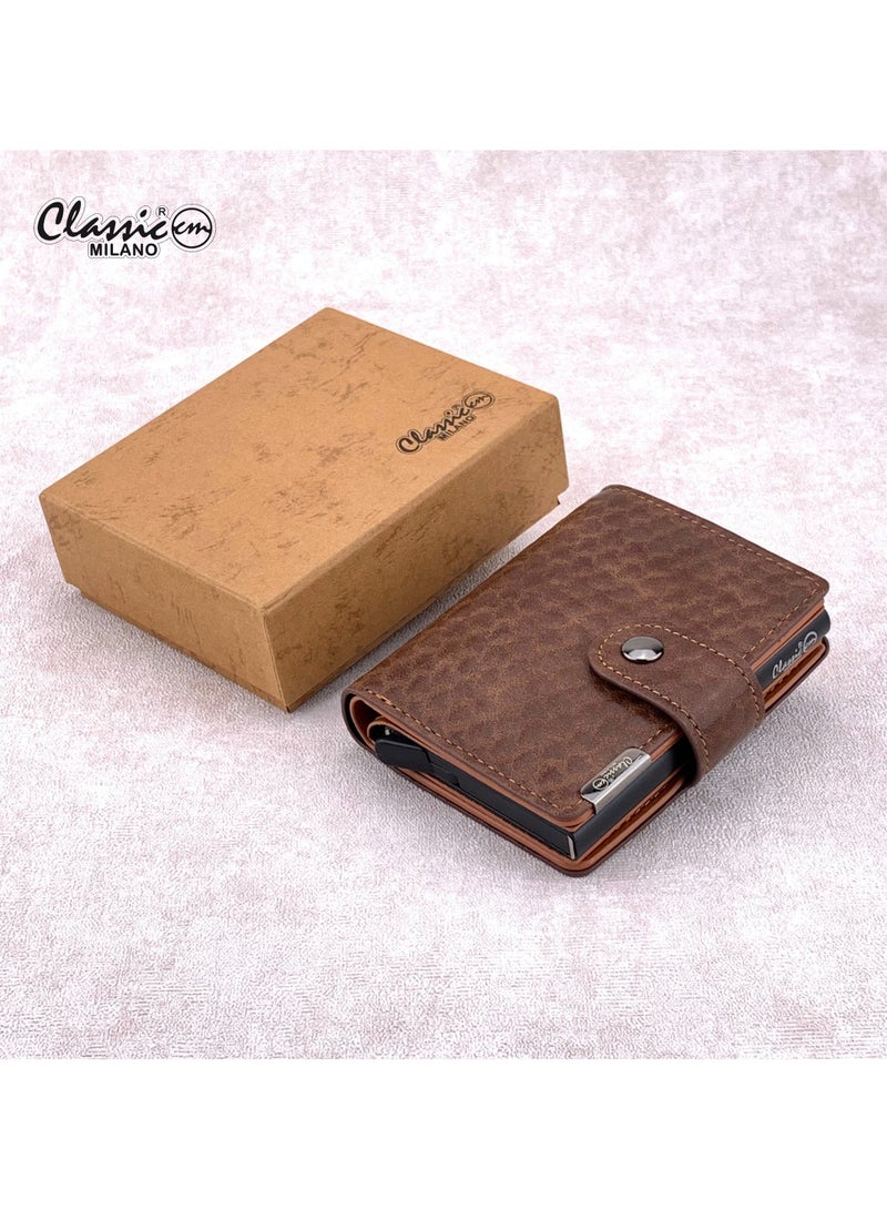 cdd0bf4b-548c-4aff-a094-bd23ccc6112b.jpg كلاسيك ميلانو محفظة كلاسيك ميلانو بحماية RFID للرجال والنساء - حامل بطاقات أوتوماتيكي بتصميم بوب أب - محفظة بطاقات آمنة ومدمجة للرجال - محفظة أنيقة للرجال والنساء - الصورة 1