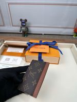 Card Holder - Image 9