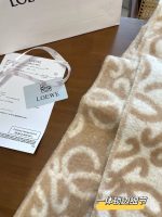 Anagram scarf in alpaca and wool blend - Image 7