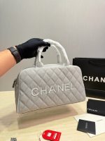 Chanel bowling ball - Image 4