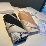 Balenciaga Blanket Scarf in black wool and cashmere - Image 7