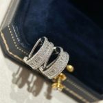 Circular diamond stud earrings - Image 2