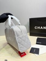Chanel bowling ball - Image 2