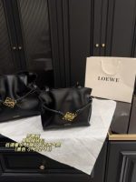 Flamenco clutch in nappa calfskin - Image 9