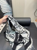 GG cashmere lamé jacquard scarf black - Image 4