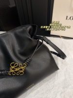 Flamenco clutch in nappa calfskin - Image 4