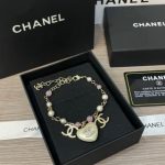 Custom-made Chanel pearl bracelet