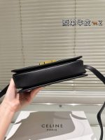 CLASSIQUE TRIOMPHE BAG IN shiny calfskin - Image 3