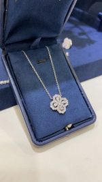 Diamond Loop Full Motif Diamond Pendant - Image 9