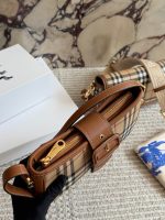 Burberry Retro Shoulder Bag - Image 4