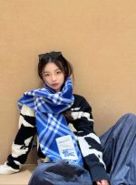 Check Wool Scarf Knight - Image 9