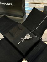 Bouton de Camélia transformable necklace - Image 4