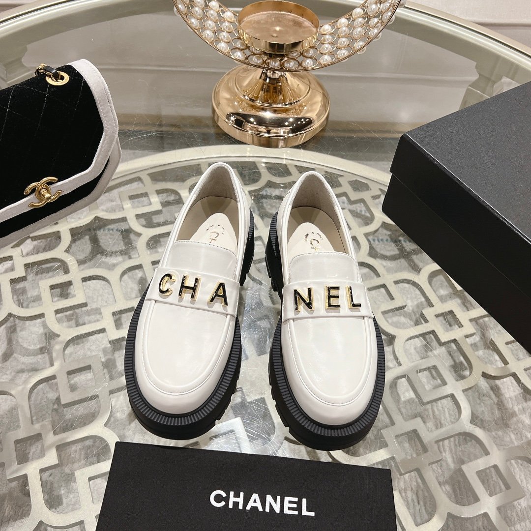 3ed32211b771f93edf8a5123d1dea870ba4c685c.jpg CHANE* Xiangjia 2024vs spring and summer new loafer series. - Image 1