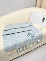 Anagram scarf in wool and cashmere blue - Image 8