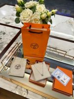 Amulettes Constance pendant - Image 4