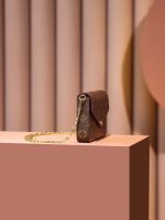 Félicie Pochette - Image 17