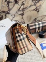 Burberry Baguette Bag - Image 5