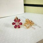 Fleurs d'Hawaï earrings - Image 3