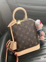 Alma Backpack - Image 15