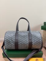 Barrel 40 Sports Bag - Image 3