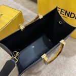 FENDI SUNSHINE Medium Tote Bag - Image 8