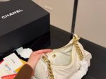 Chanel 25C white hobo bag - Image 11