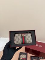 GUCCI coin purse - Image 6