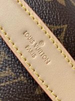 BUMBAG Bag - Image 4