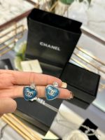 Chanel necklace and earring set - Image 4