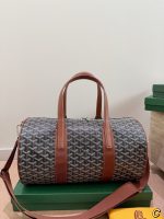 Barrel 40 Sports Bag