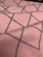 CHANEL pink and grey - Image 4