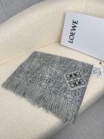 Anagram scarf in wool and cashmere grey - Image 10