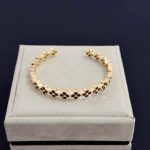 Gold and silver bracelets - Image 4