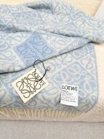 Anagram scarf in wool and cashmere blue - Image 10