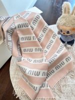 gray and pink scarf - Image 16