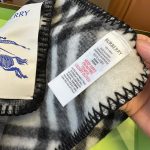 Check Wool Scarf Black - Image 19