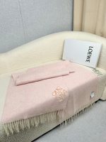 Anagram scarf in wool and cashmere pink - Image 3