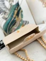 Can be one-shoulder, cross-body, handbag Size: 30.21.8cm - Image 2