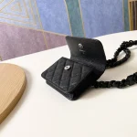 Chane Lacquer Chain Size: 12.5 9cm Code: 1955 - Image 2