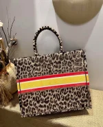 Book Tote Series Size: 41.5cm 36cm - Image 3