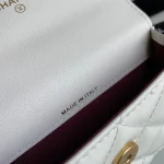 Calfskin Size: 12cmx9cm Ident No.: 2290 - Image 3