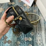 Chane Small Sachet Model: AS2857 Size: 12x17x6cm - Image 3