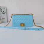 Calfskin Size: 25*16*9cm Model Number: 67086