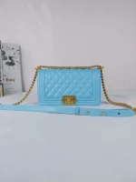 Calfskin Size: 25*16*9cm Model Number: 67086