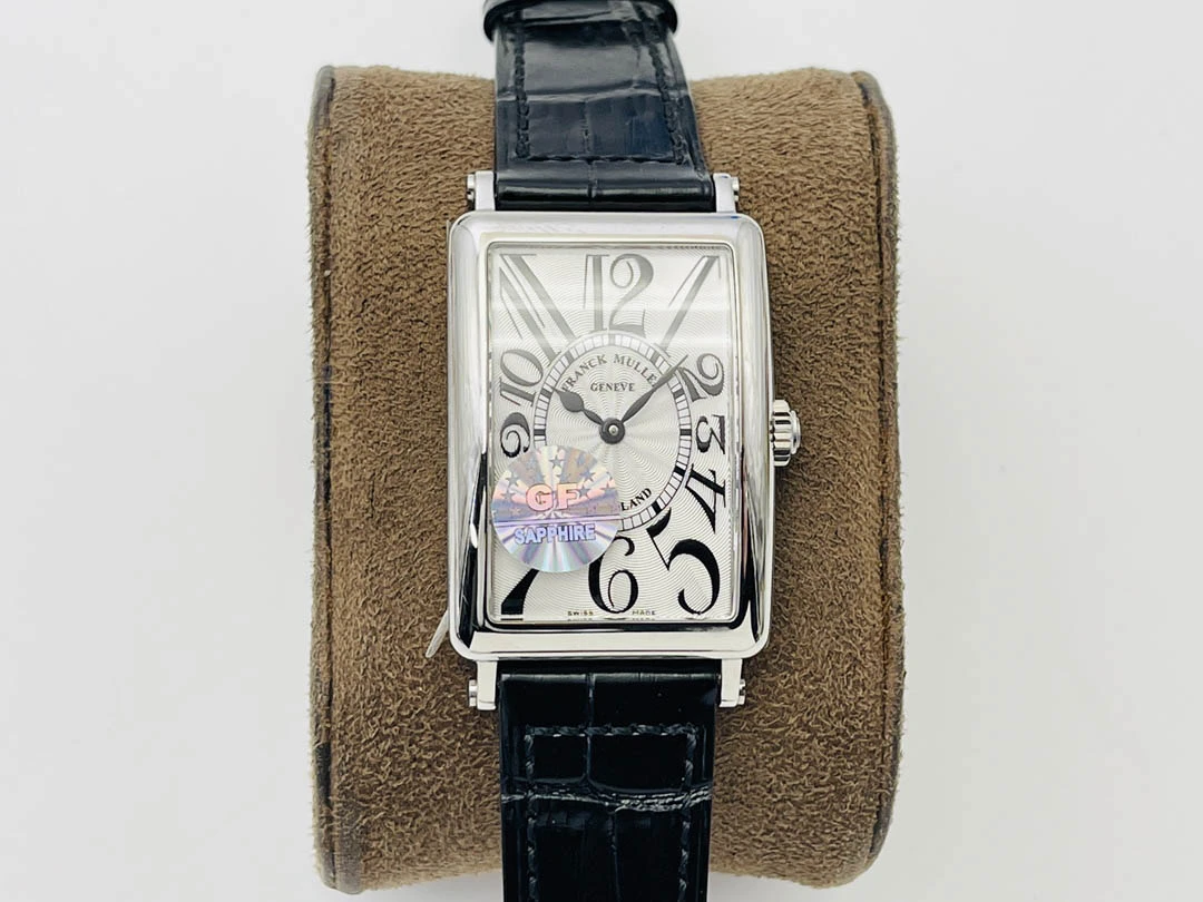 i100d21fa8300ea9f0a0514bd8d0e40e9.webp Franck Muller Diameter: 36.60 X26 mm - Image 1