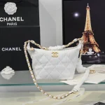 Chane Wrinkled Lambskin Size: 15 12.5 18cm