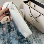 Chane Hippie Bag Model: AS2845 Size: 36 35.5 7 - Image 4