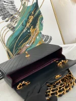 Can be one-shoulder, cross-body, handbag Size: 30.21.8cm - Image 3